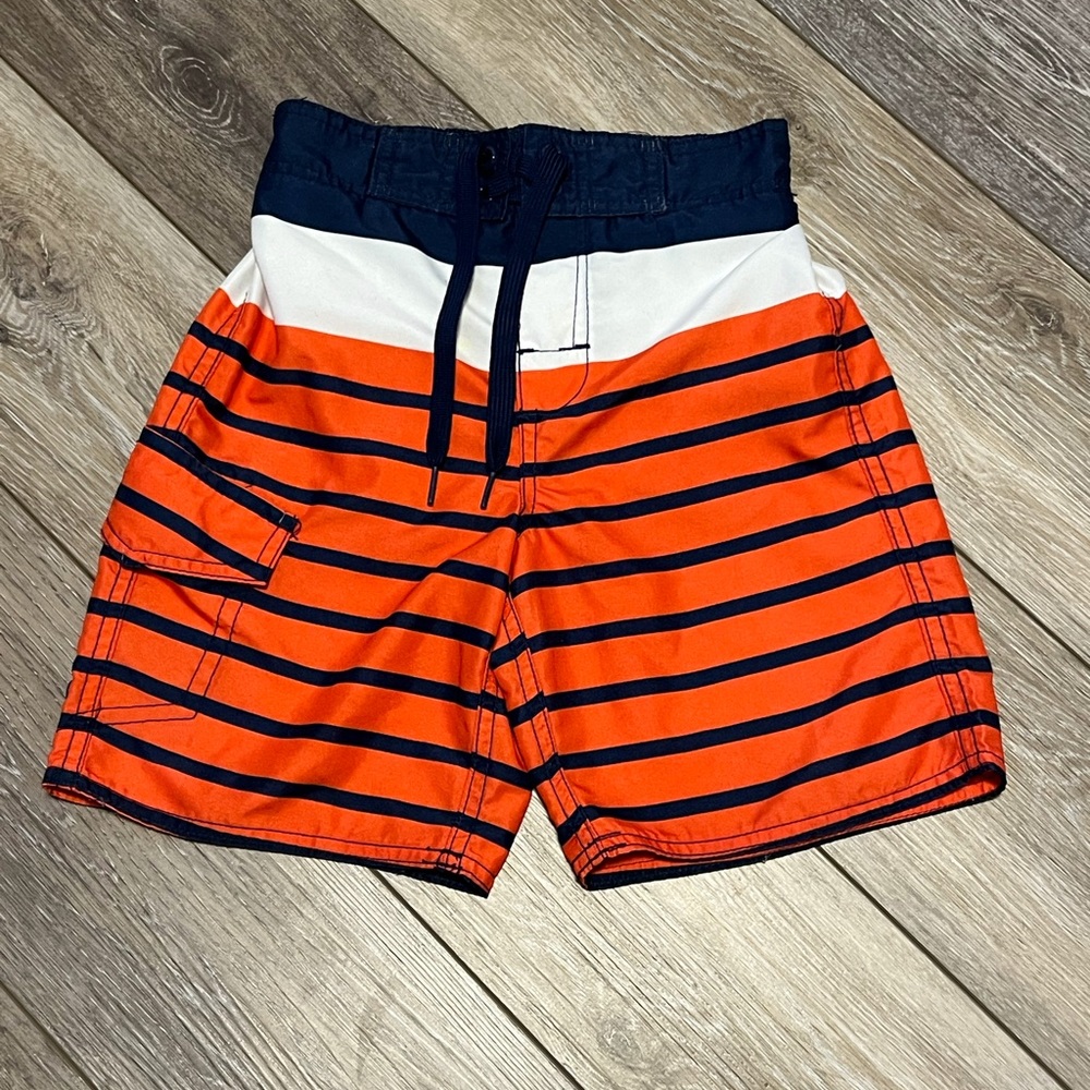 Joe Boxer Navy and White Mesh Shorts size M(5/6)